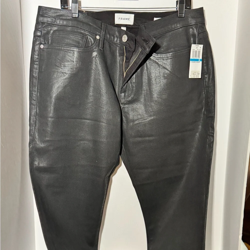 FRAME Men's Denim Black Slim Jeans with Coated Finish - 36
